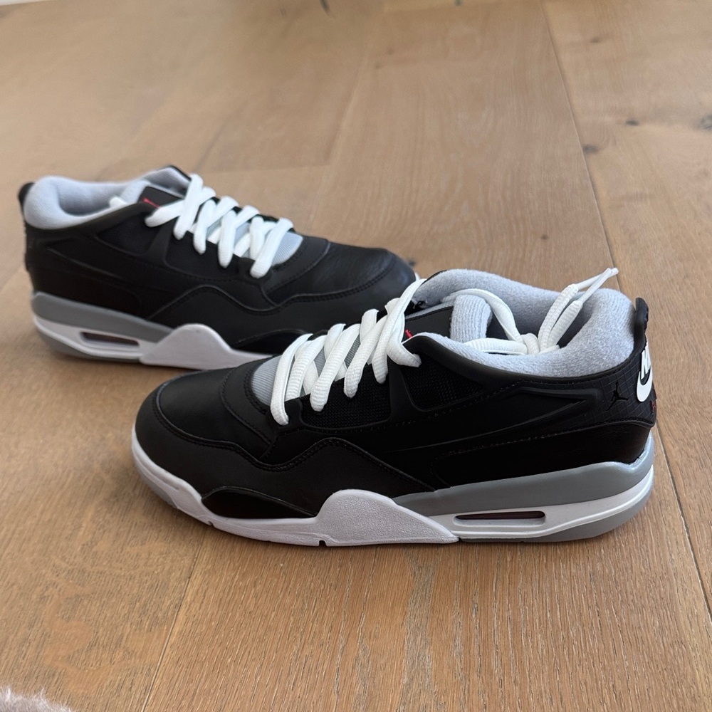 BRAND NEW Air Jordan 4 RM PRM
